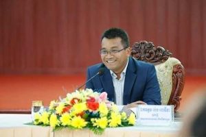 ប្រធានស្ថានីយ៍ថ្លឹងរថយន្តផ្លូវជាតិលេខ១ ខេតស្វាយរៀង យកជញ្ជីងថ្លឹងឡានប្រែក្លាយជាជញ្ជីងថ្លឹងលុយ…?